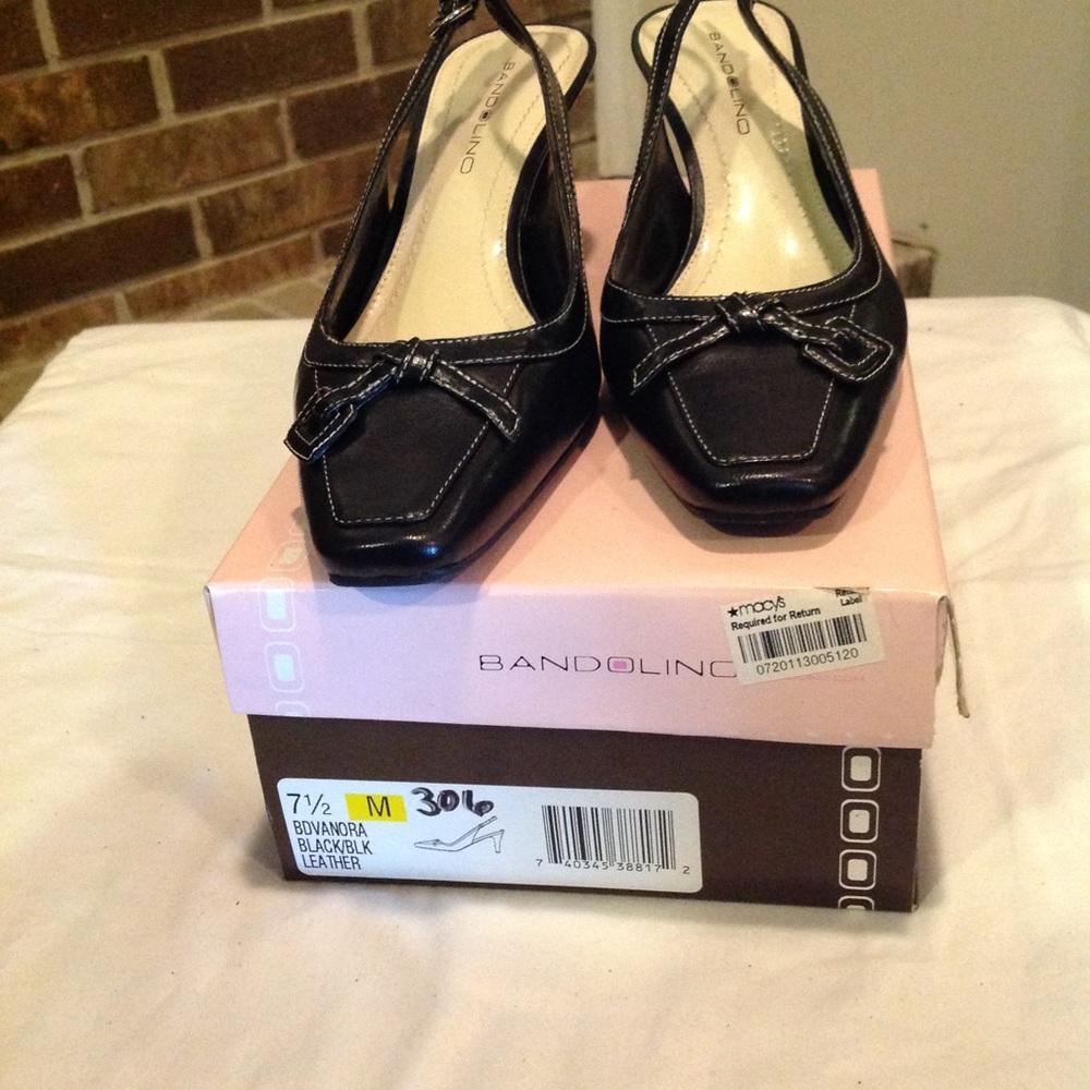 Bandolino slingback shoes